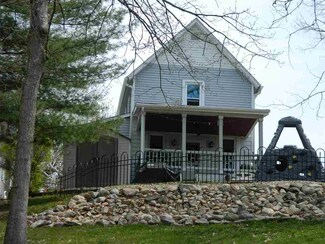1107 Sunday Ln, Winona Lake, IN 46590