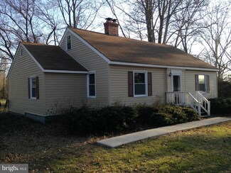 7644 Richmond Rd, Warsaw, VA 22572
