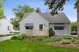 1109 14th St N, Moorhead, MN 56560