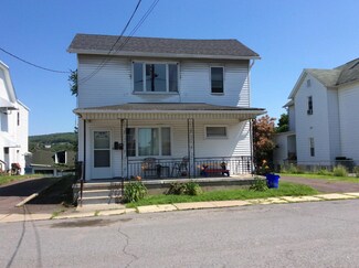 1026 Paul Ave, Scranton, PA 18510