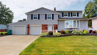 829 Deerfield Dr, North Tonawanda, NY 14120