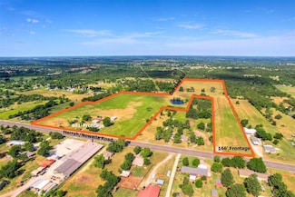 2349 S Harrah Rd, Harrah, OK 73045
