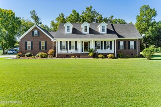 1155 Walter Ward Rd, Nakina, NC 28455