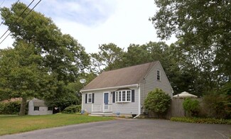 83 Mayflower Ln, East Wareham, MA 02538