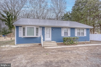 43 E Cherry Dr, Magnolia, DE 19962