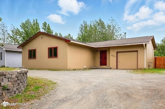 557 N Glenn Hwy, Palmer, AK 99645