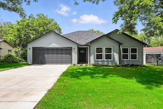 1004 Branch St, Greenville, TX 75401