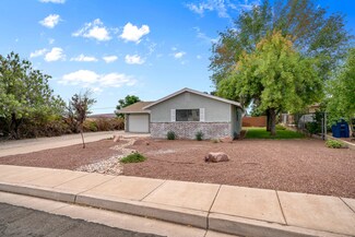 726 E Bulloch St, Washington, UT 84780