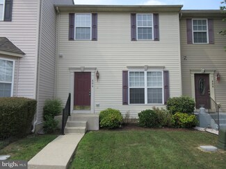 604 Red Timber Ln, Smyrna, DE 19977