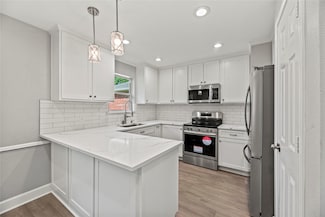 3031 Jenny Dr, Sugar Land, TX 77479