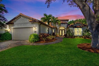 1739 Waldemere St, Sarasota, FL 34239