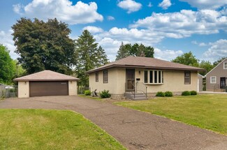 3675 72nd St E, Inver Grove Heights, MN 55076