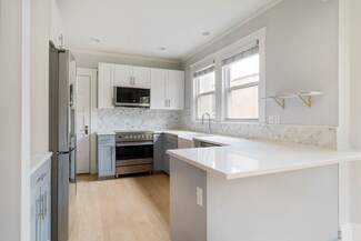 22 Centre St Unit 5, Cambridge, MA 02139