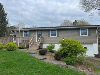 548 Mountain Rd, Albrightsville, PA 18210