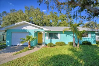 118 Whittier Ln, Winter Haven, FL 33884
