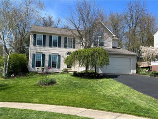 137 Hunters Run Dr, Coraopolis, PA 15108
