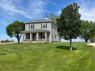 6808 S Oak Grove Rd, Harvard, IL 60033