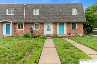 3804 Gayle Ave, Bellevue, NE 68123