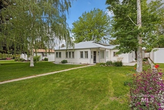 704 E Avenue D, Jerome, ID 83338