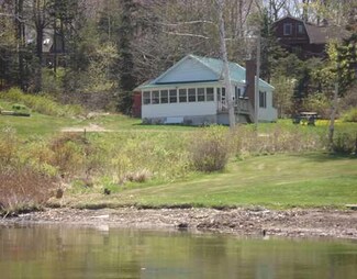 10 Wallace Way, Harpswell, ME 04079