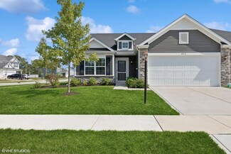 2413 Springdale St, Chesterton, IN 46304