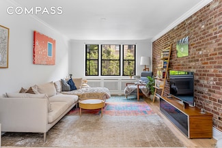 250 W 15th St Unit 3C, New York, NY 10011