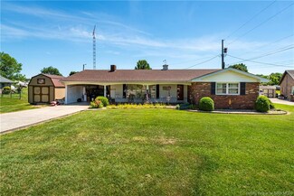 2137 W Bobwhite Dr, Scottsburg, IN 47170