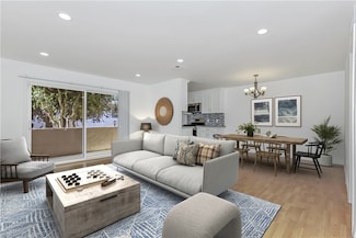 5055 Coldwater Canyon Ave Unit 110, Sherman Oaks, CA 91423