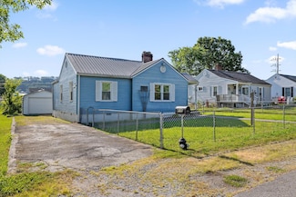 610 Carden Ave, Rossville, GA 30741