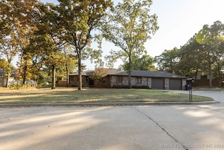 107 Oak Ridge Dr, Cleveland, OK 74020