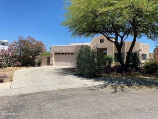 1044 N Del Valle Place, Tucson, AZ 85711