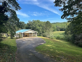 578 Jimmy Nicholson Rd, Blairsville, GA 30512