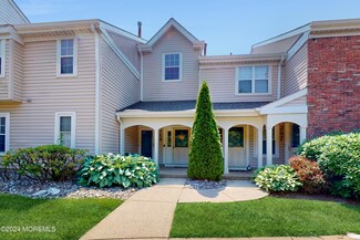 259 Tulip Ln, Freehold, NJ 07728