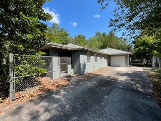 1308 SE 4th Ave, Gainesville, FL 32641
