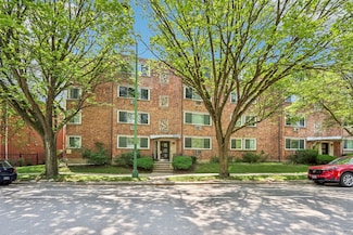 1823 W Granville Ave Unit 4A, Chicago, IL 60660