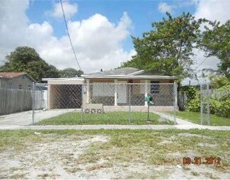 3357 NW 34th St, Miami, FL 33142