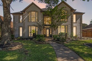 2618 Orleans Dr, Seabrook, TX 77586