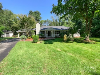 711 Forest Rd, Rock Hill, SC 29730