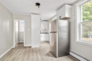 42 Paul St, Providence, RI 02904