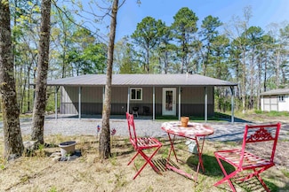 120 Needham Rd, Fountain Lake, AR 71901