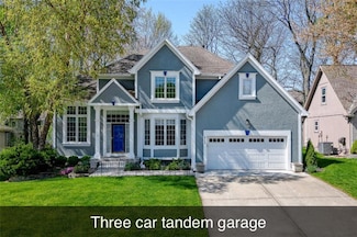 915 NE 102nd St, Kansas City, MO 64155