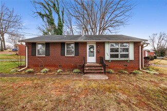 1016 Warren Ave, Winston Salem, NC 27127