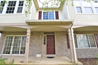 748 County Line Rd Unit C5405, Aurora, IL 60502