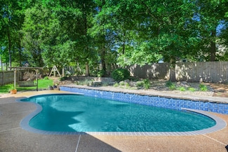 1620 Saddle Chase Cove, Cordova, TN 38016
