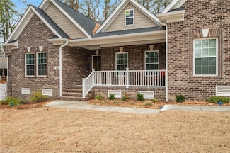 49 James River Ln, Newport News, VA 23606