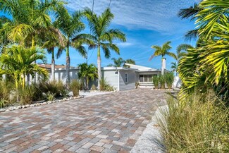 454 20th Ave, Indian Rocks Beach, FL 33785