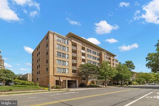 355 I St SW Unit 611, Washington, DC 20024