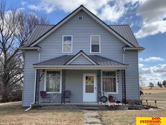 214 Cedar St, Belden, NE 68717