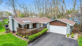 10511 Adventure Ln, Montgomery, OH 45242