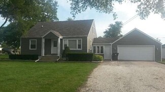 440 E 7th Ave, Clifton, IL 60927